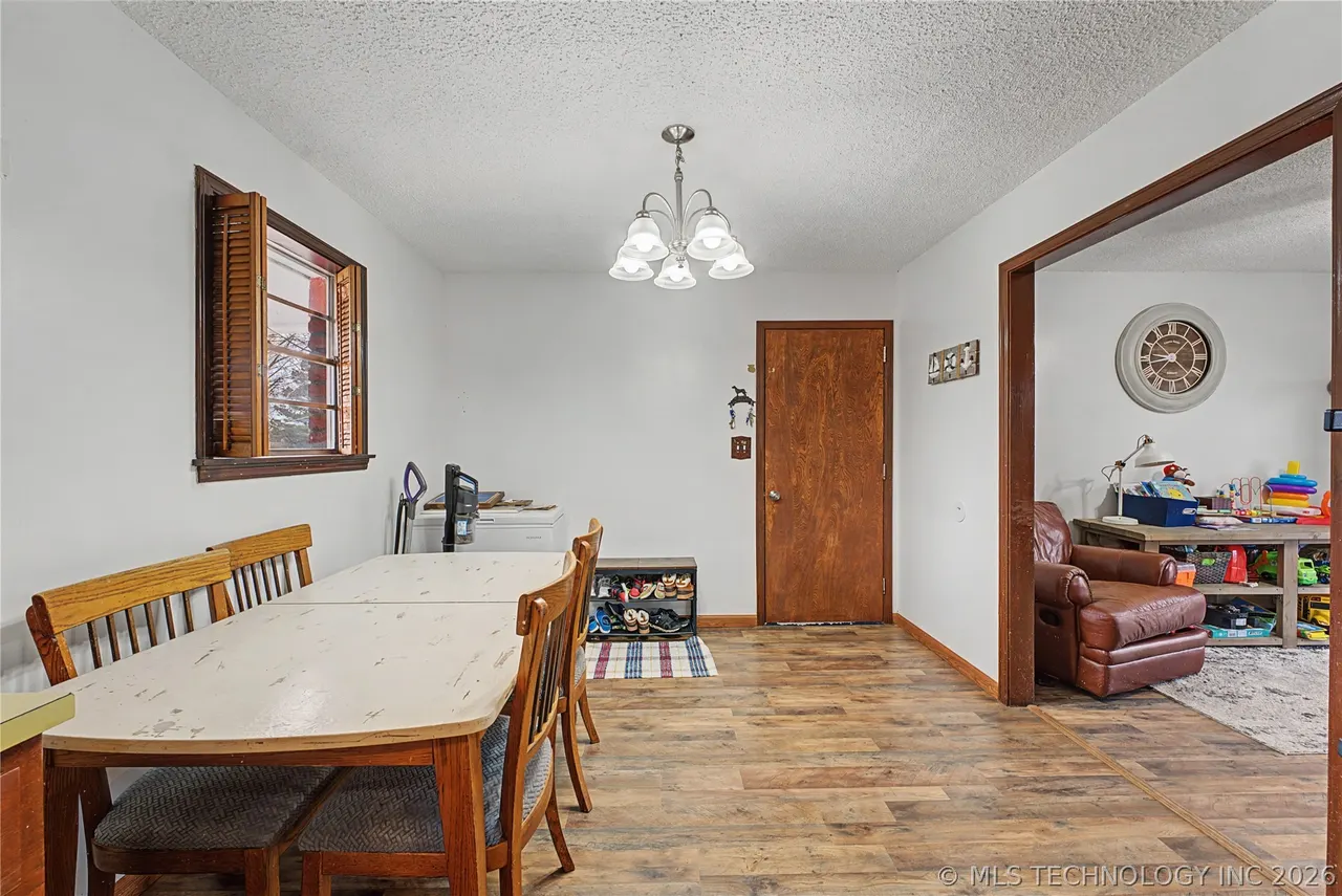 Photo 5 — 14131 N 100th Avenue E, Collinsville, OK 74021
