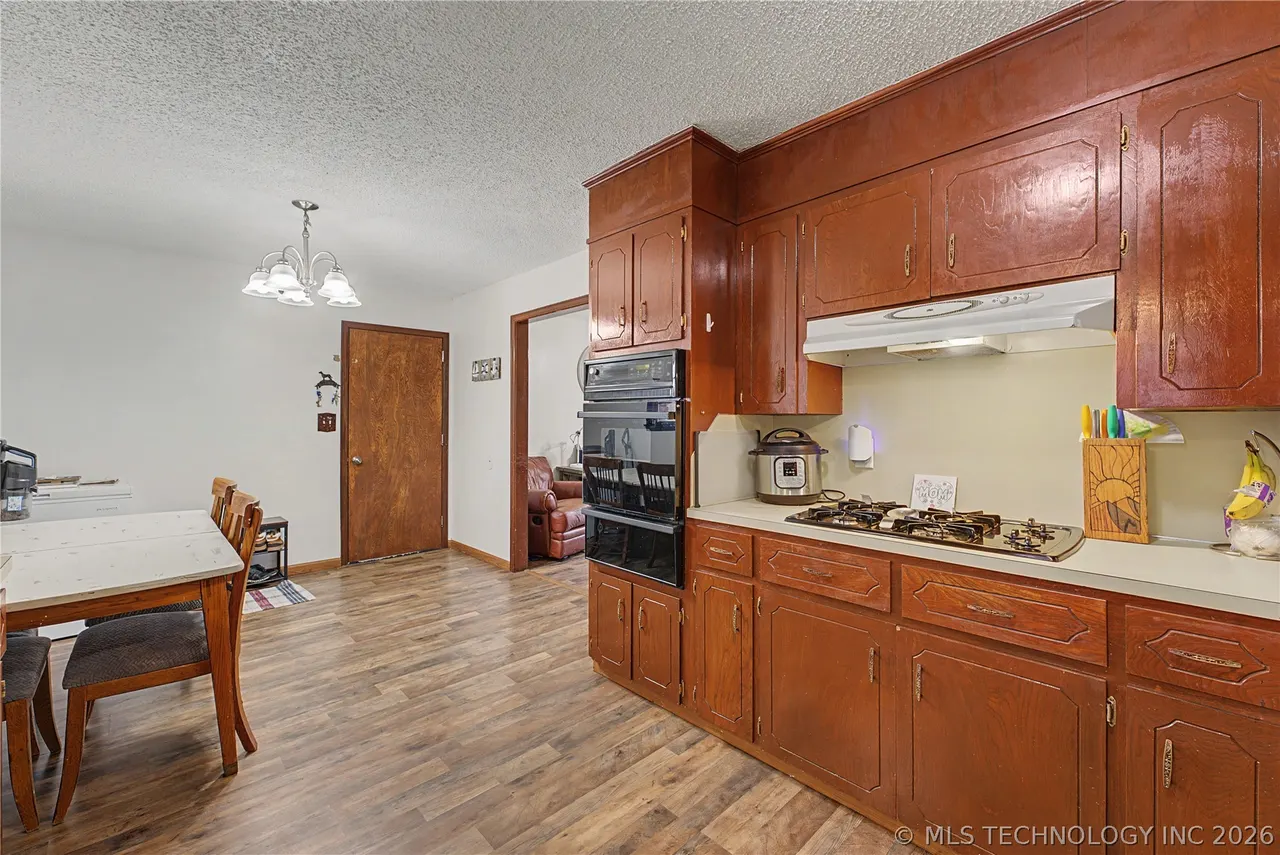 Photo 7 — 14131 N 100th Avenue E, Collinsville, OK 74021