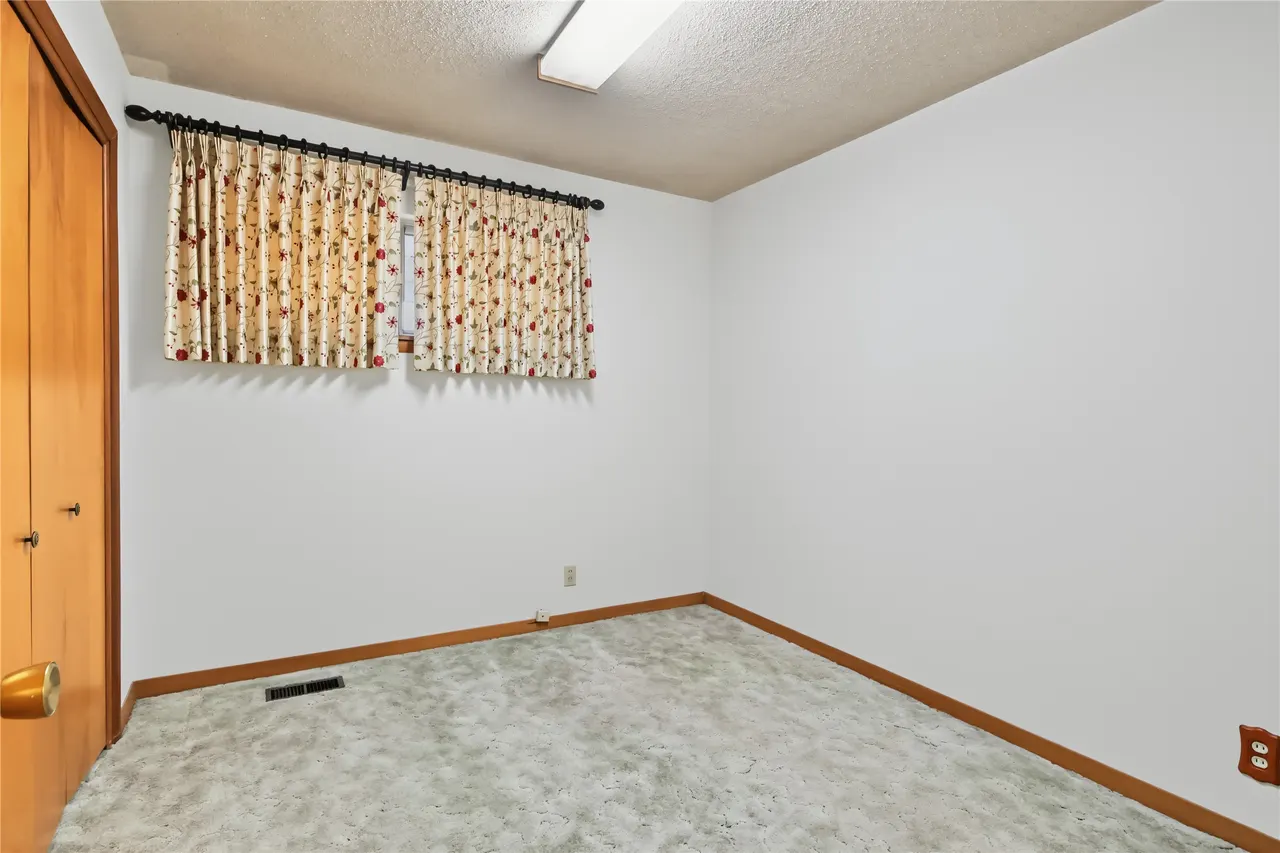 Photo 27 — 412 E Oak Street, Skiatook, OK 74070