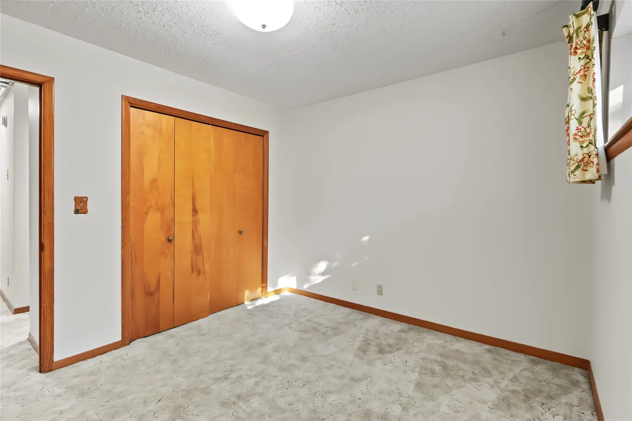 Photo 34 — 412 E Oak Street, Skiatook, OK 74070