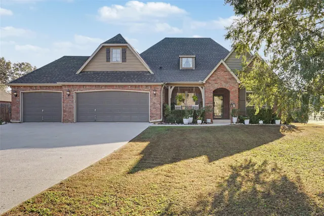 Photo 2 — 601 S Supernaw Avenue, Skiatook, OK 74070
