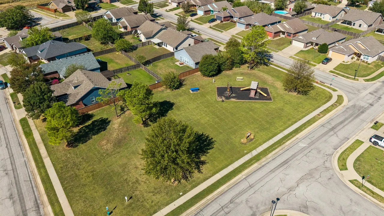 Photo 36 — 11121 N 144th EastAvenue, Owasso, OK 74055