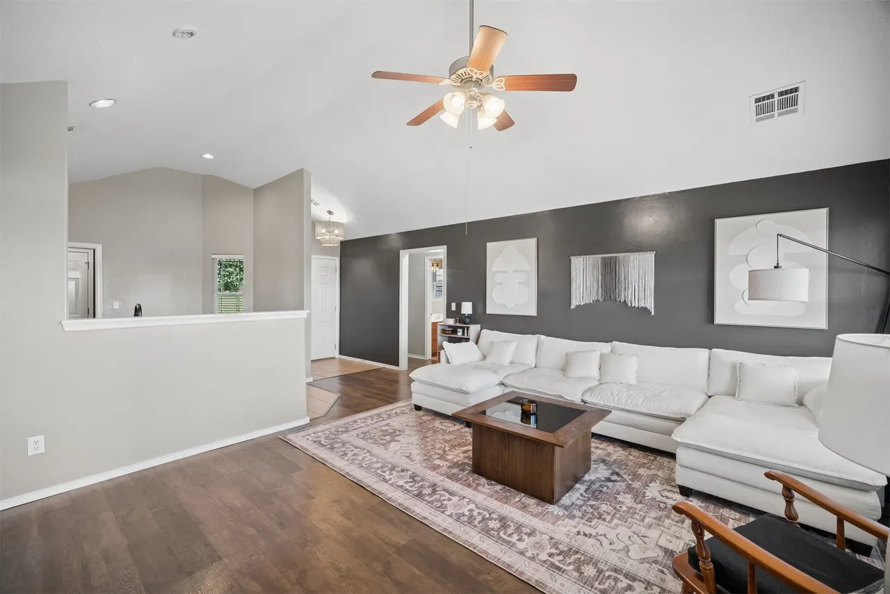 Photo 9 — 11121 N 144th EastAvenue, Owasso, OK 74055