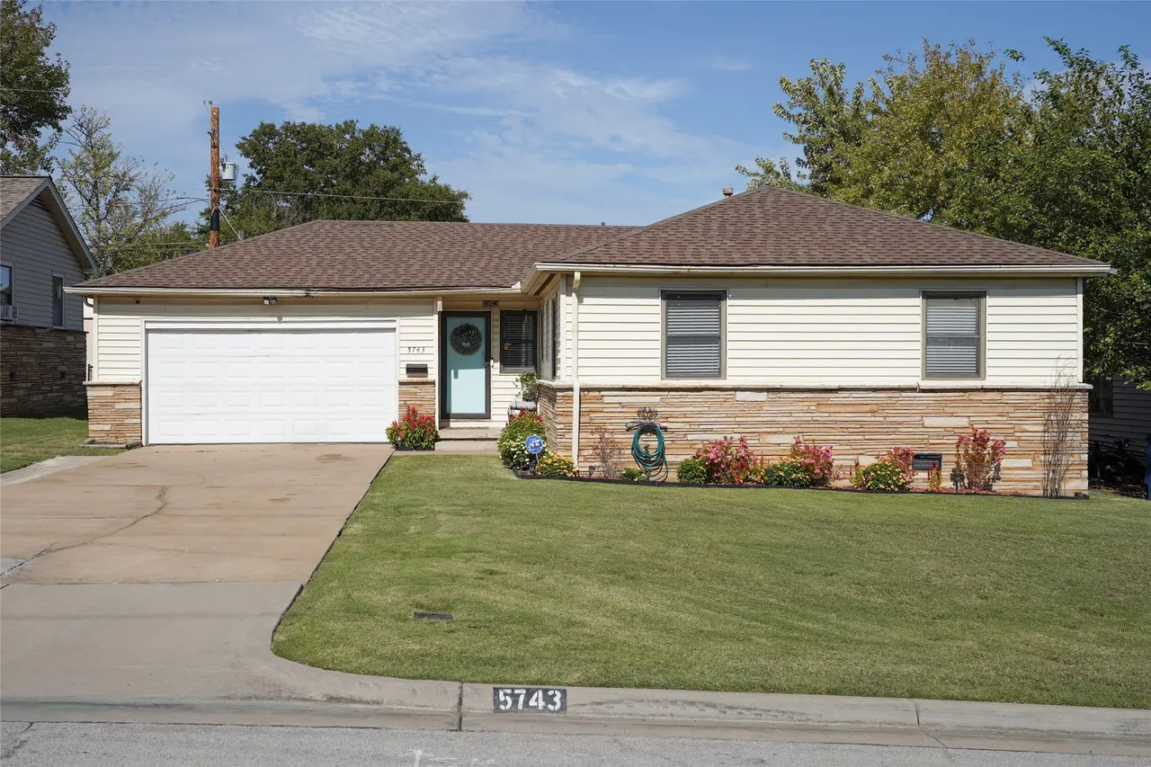 Photo 2 — 5743 E 31st Street, Tulsa, OK 74135