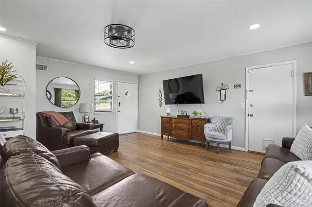 Photo 8 — 5743 E 31st Street, Tulsa, OK 74135