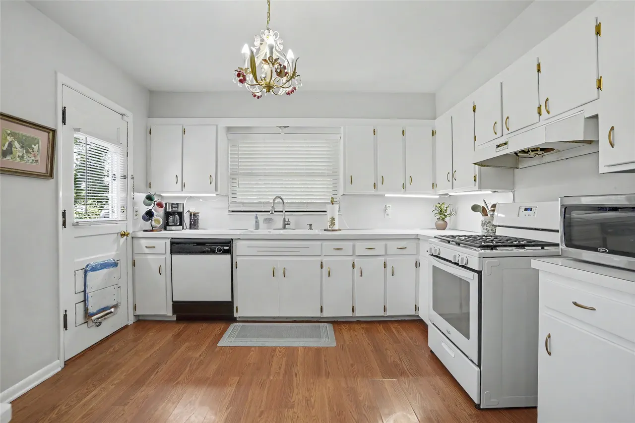 Photo 11 — 5743 E 31st Street, Tulsa, OK 74135
