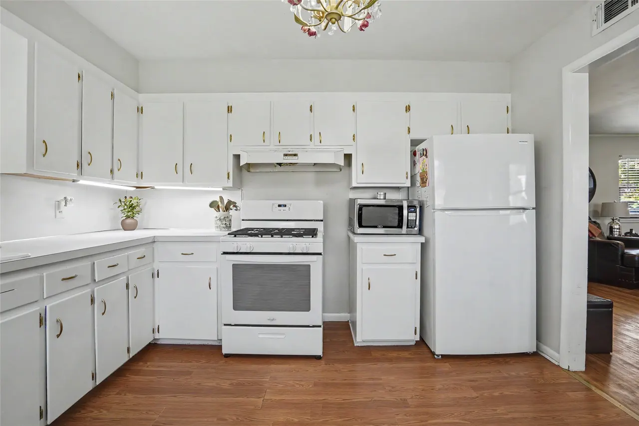 Photo 14 — 5743 E 31st Street, Tulsa, OK 74135