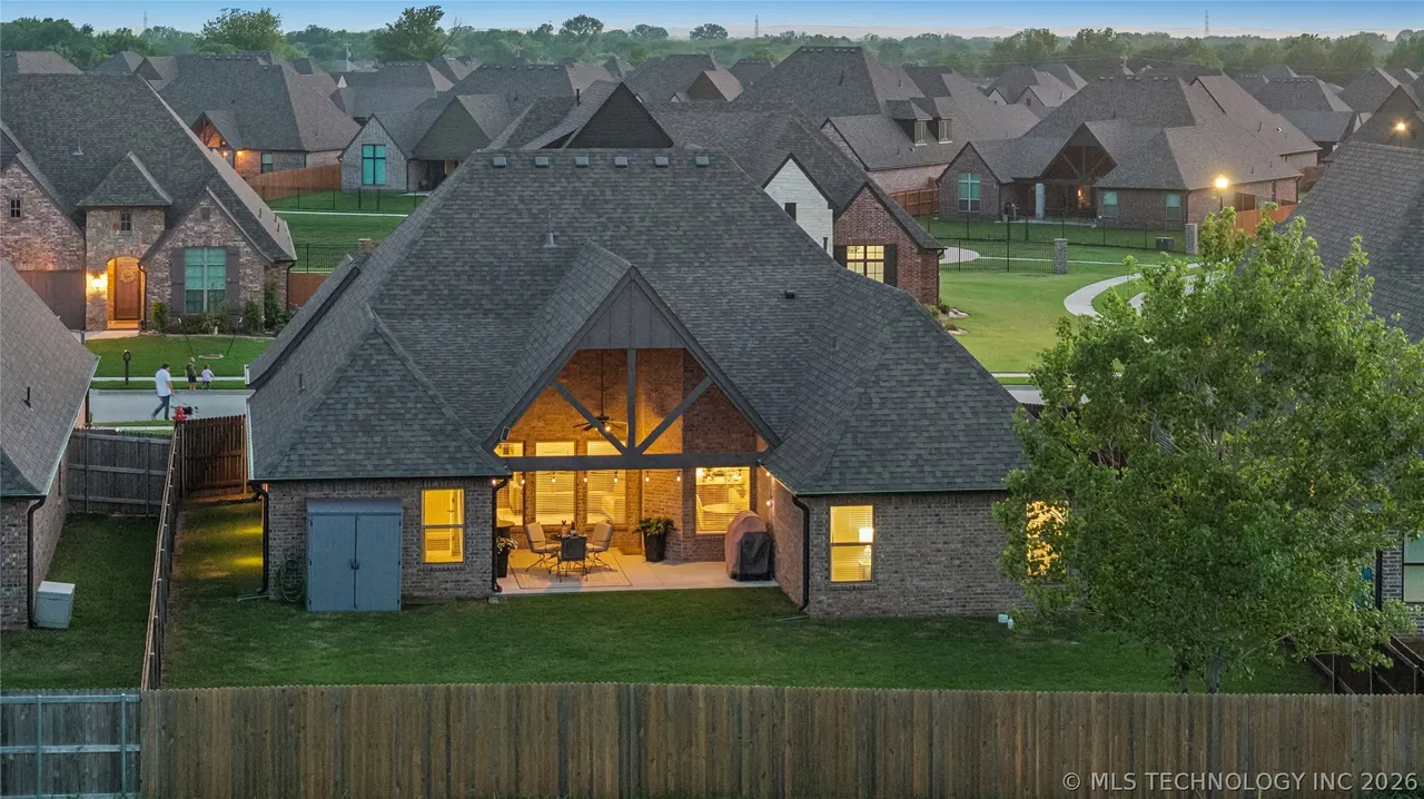 Photo 33 — 7915 N 149th EastAvenue, Owasso, OK 74055