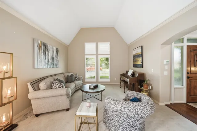 Photo 7 — 9133 S Braden Place, Tulsa, OK 74137