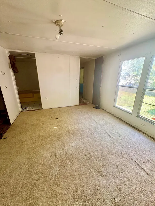 Photo 6 — 2705 E Lansing Avenue, Broken Arrow, OK 74014