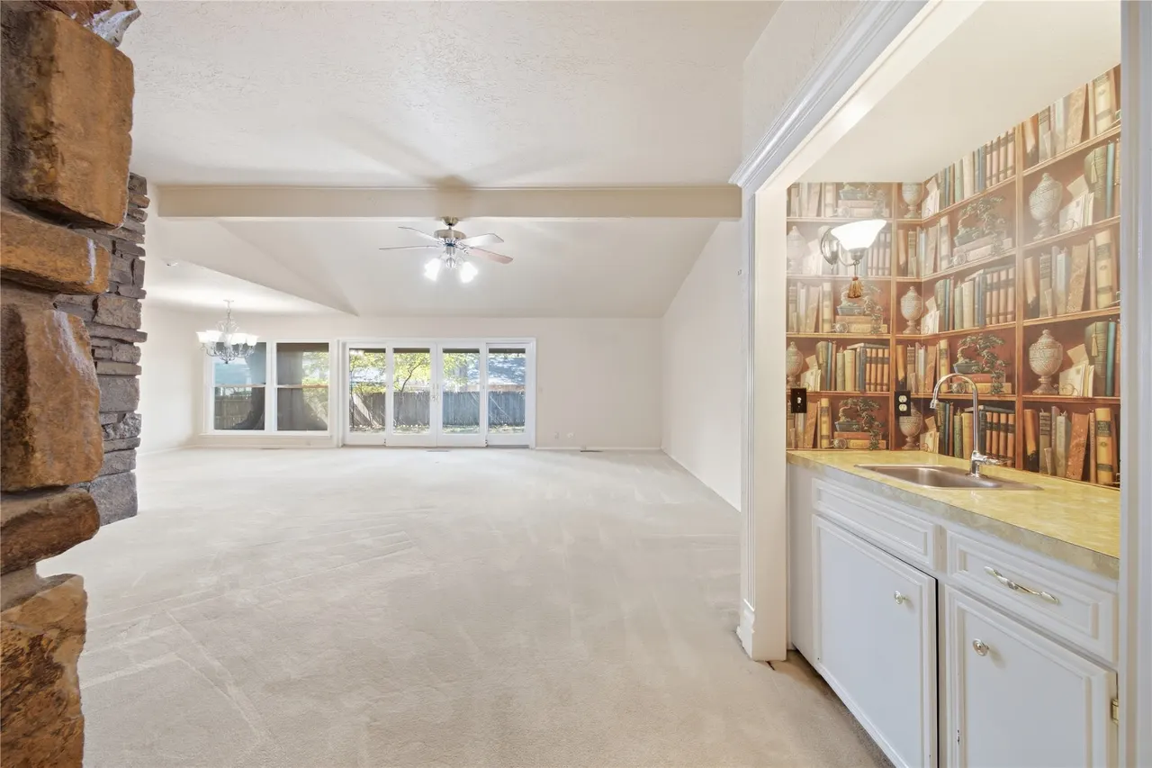 Photo 7 — 8130 S Florence Place, Tulsa, OK 74137
