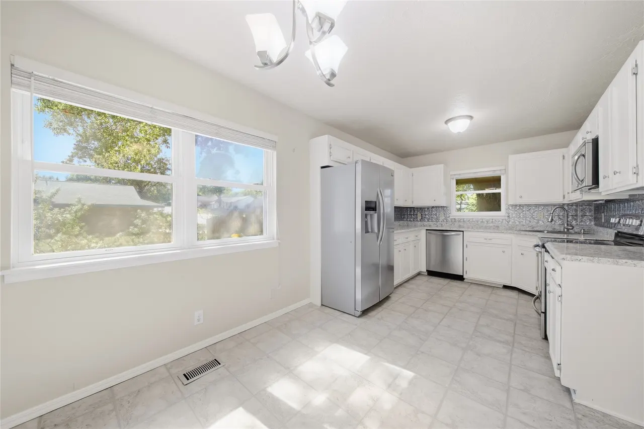 Photo 15 — 8130 S Florence Place, Tulsa, OK 74137
