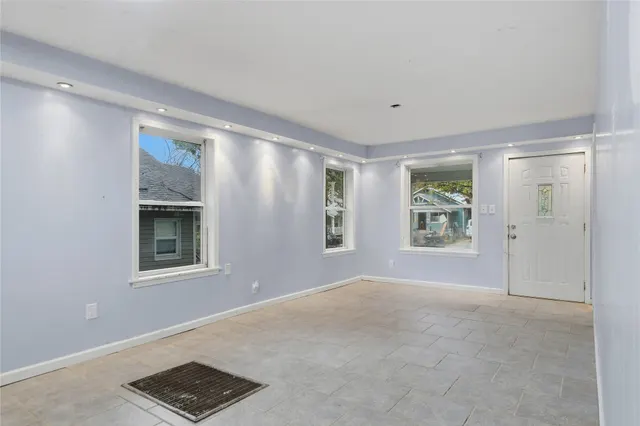 Photo 8 — 55 N Xanthus Avenue, Tulsa, OK 74110