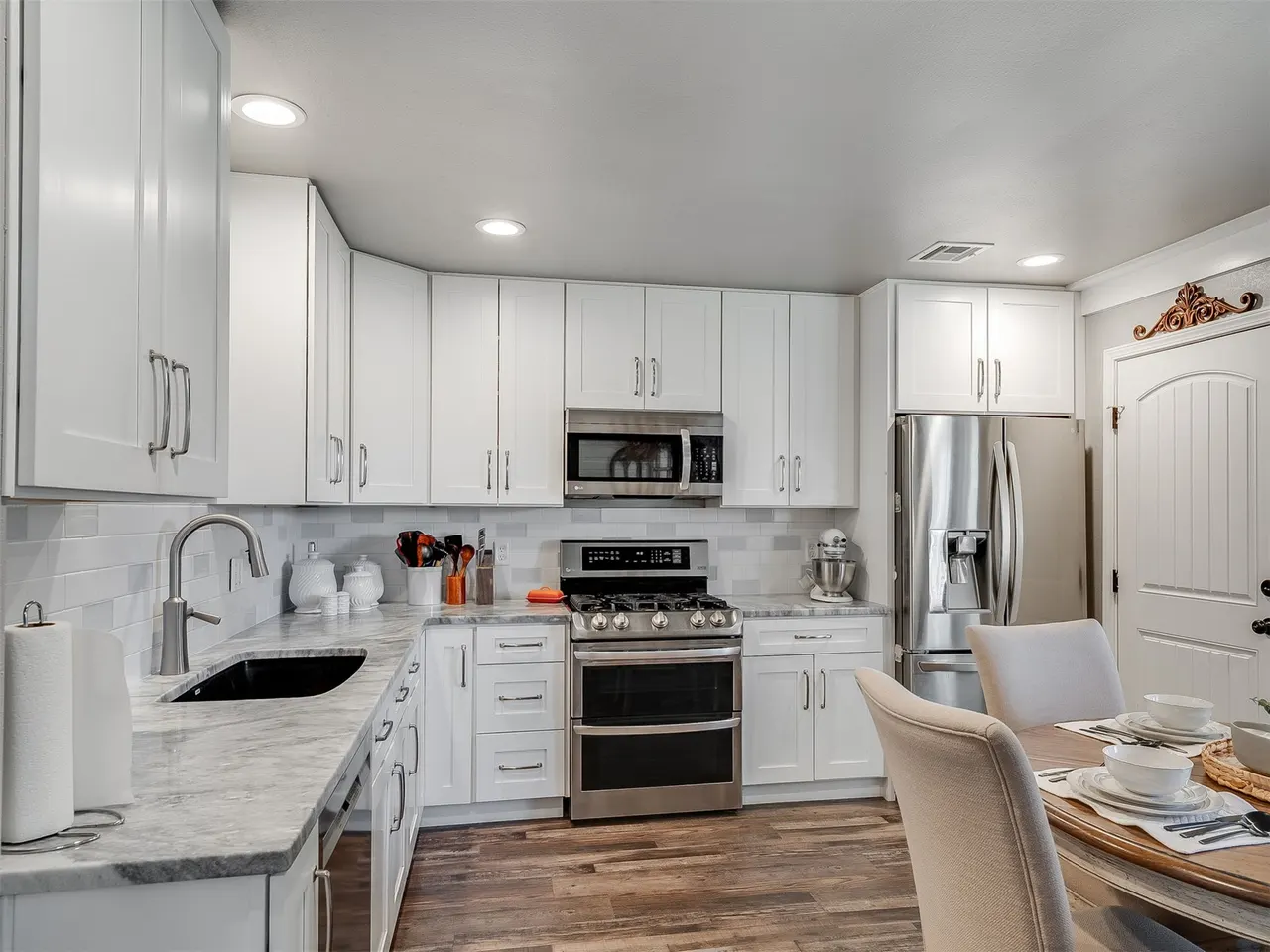 Photo 5 — 15970 S 294th East Avenue, Coweta, OK 74429