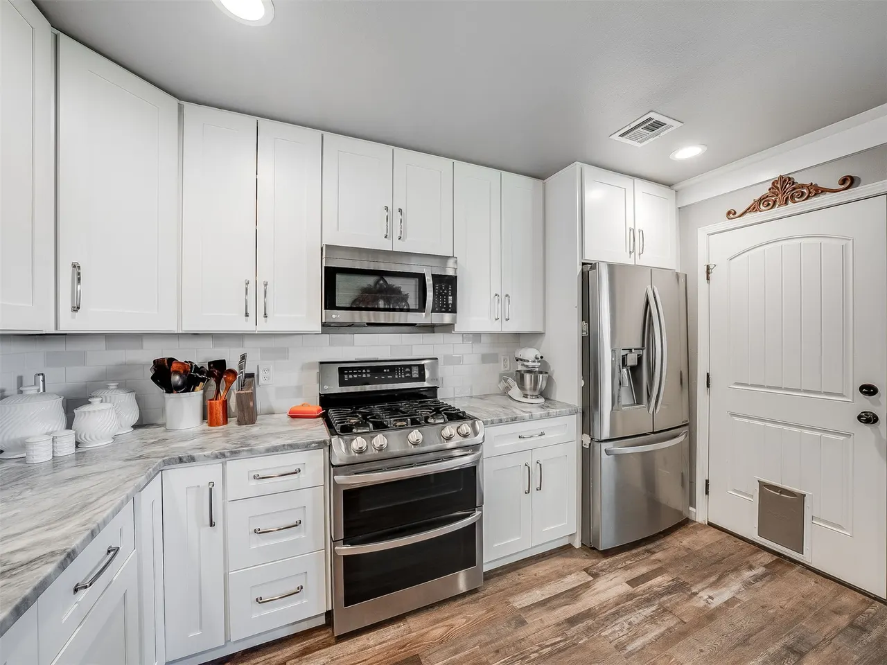 Photo 9 — 15970 S 294th East Avenue, Coweta, OK 74429