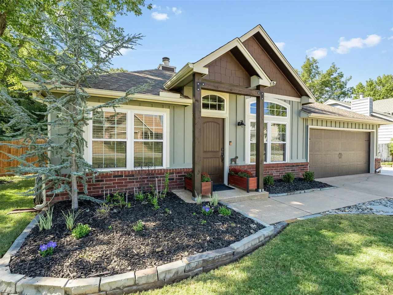 Photo 2 — 15970 S 294th East Avenue, Coweta, OK 74429