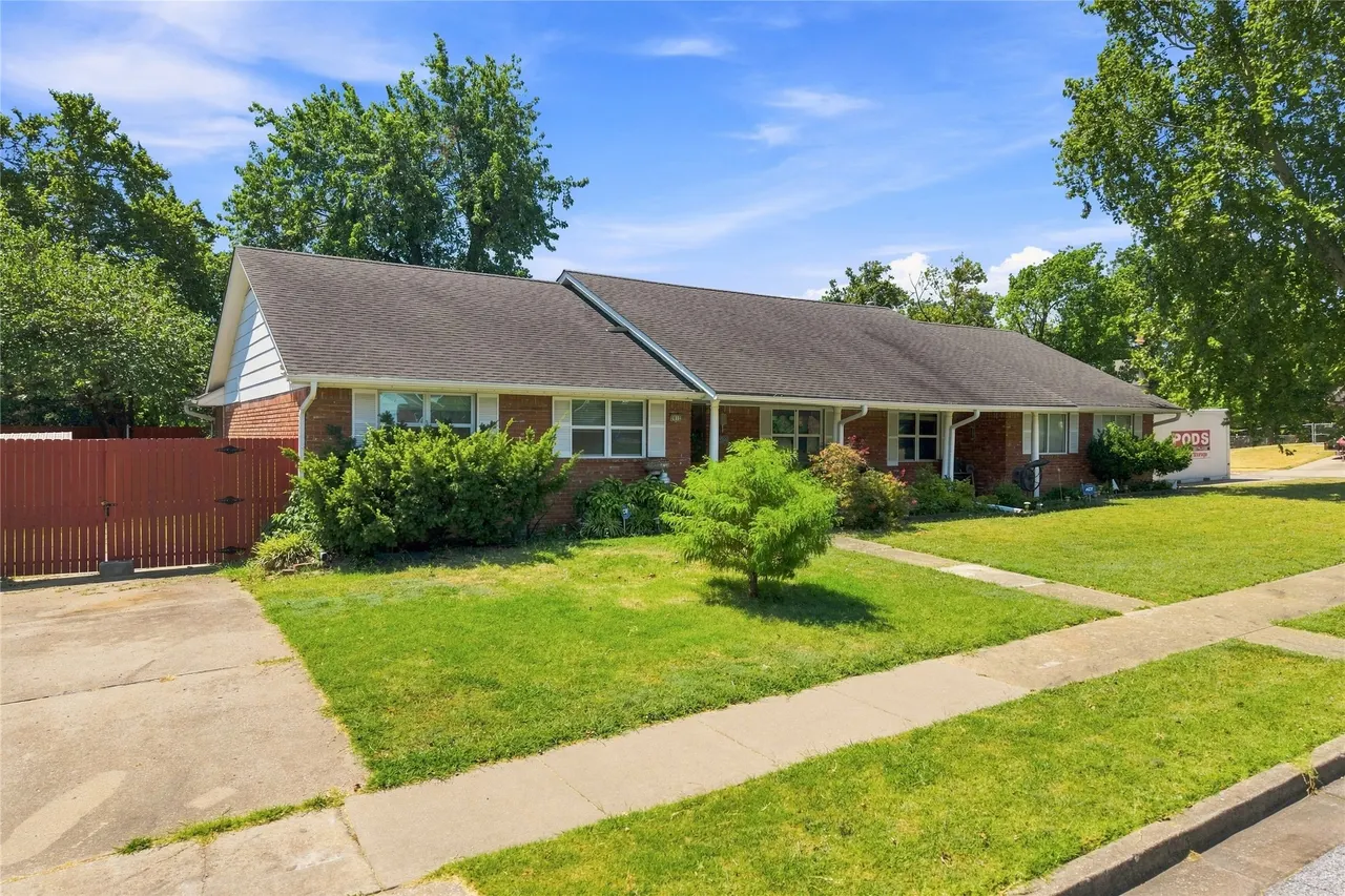 Photo 2 — 7812 E 55th Street, Tulsa, OK 74145