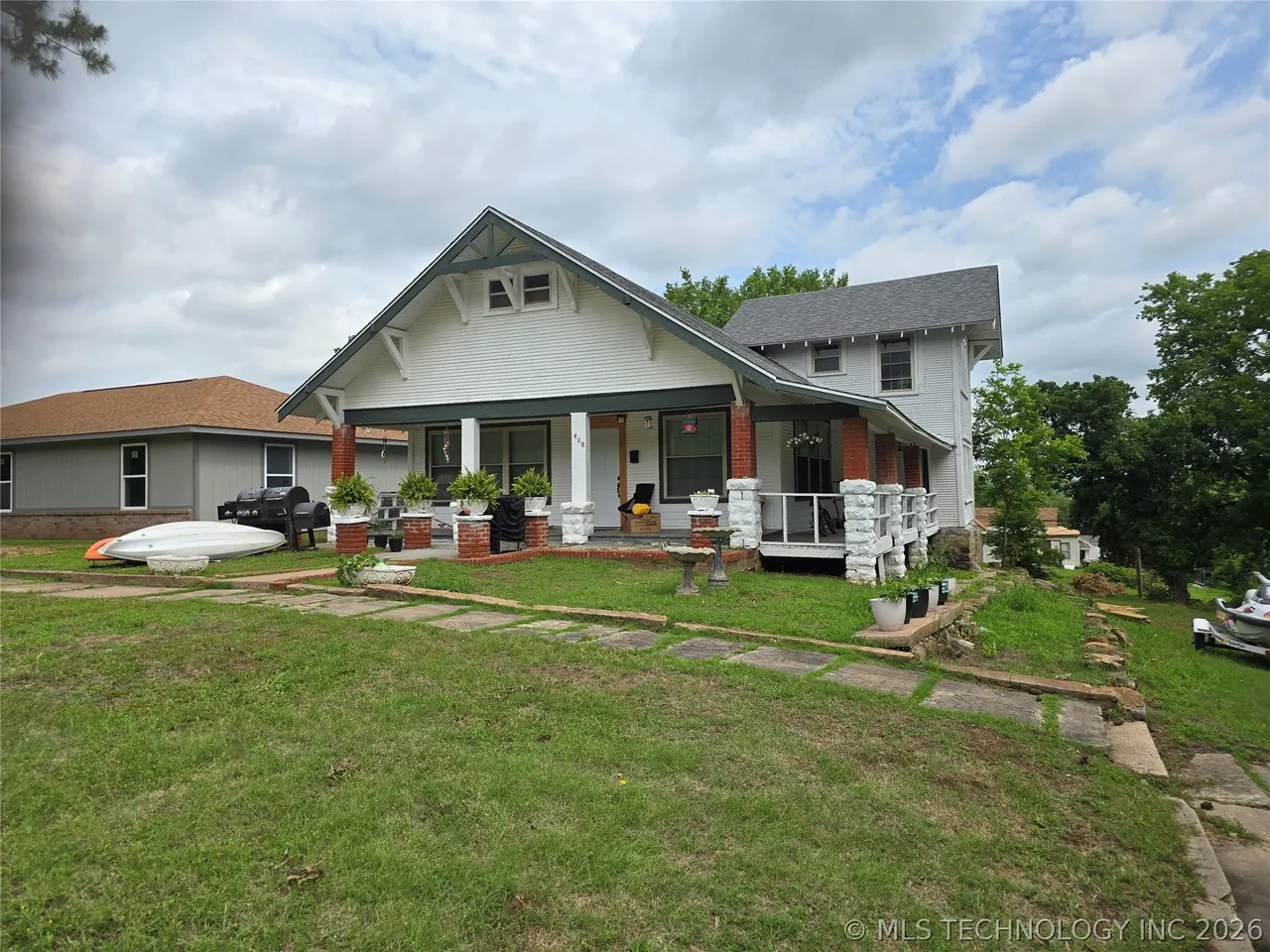 Front exterior — 406 Denver Street, Pawnee, OK 74058