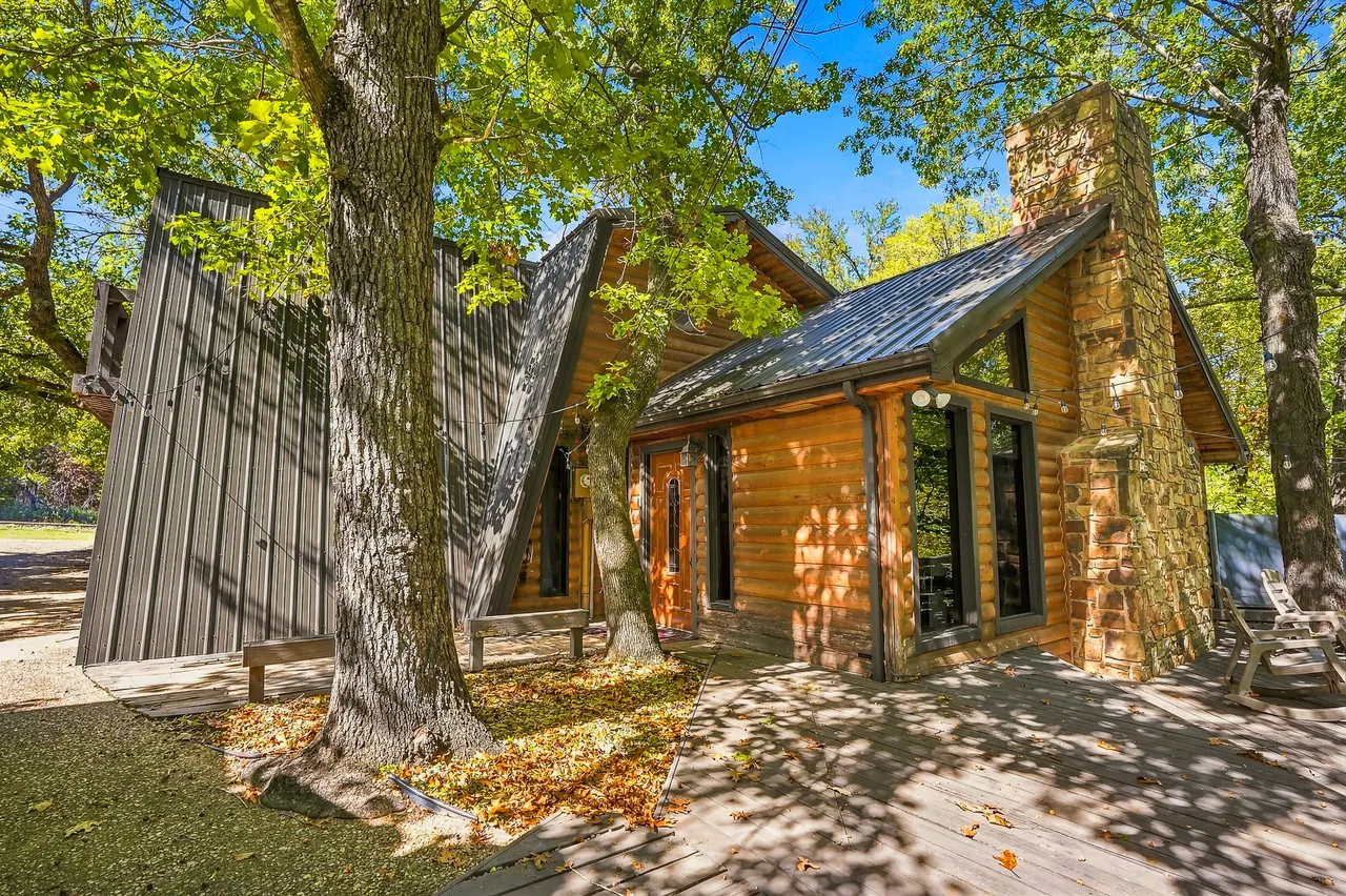 Front exterior — 16176 County Road 3580, Ada, OK 74820