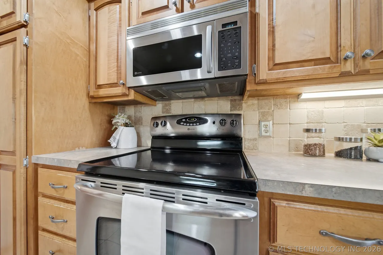 Photo 10 — 9130 E 114th Street S, Bixby, OK 74008