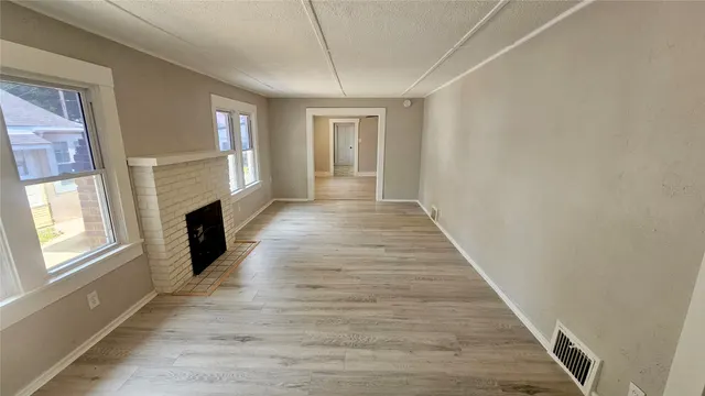 Photo 6 — 214 F Street NW, Miami, OK 74354
