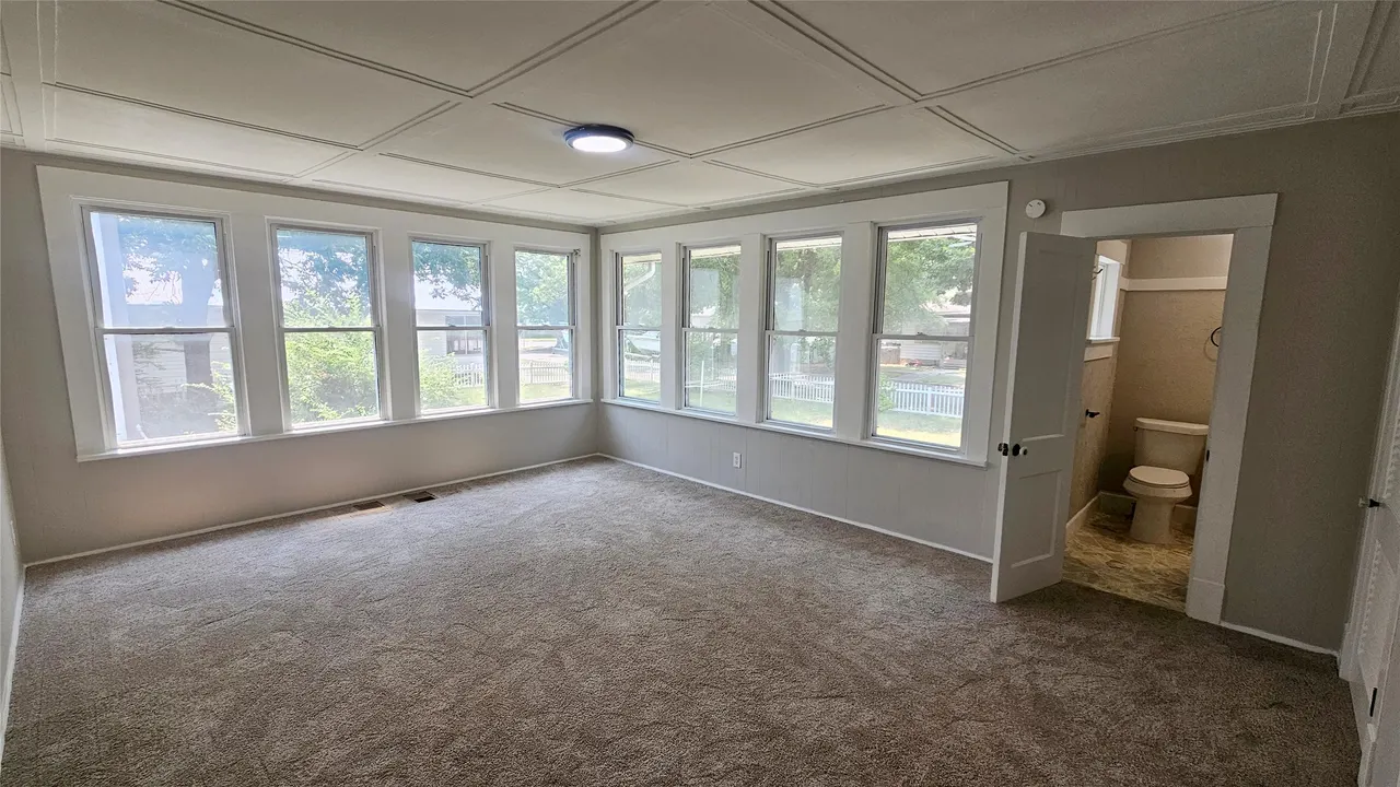 Photo 14 — 214 F Street NW, Miami, OK 74354