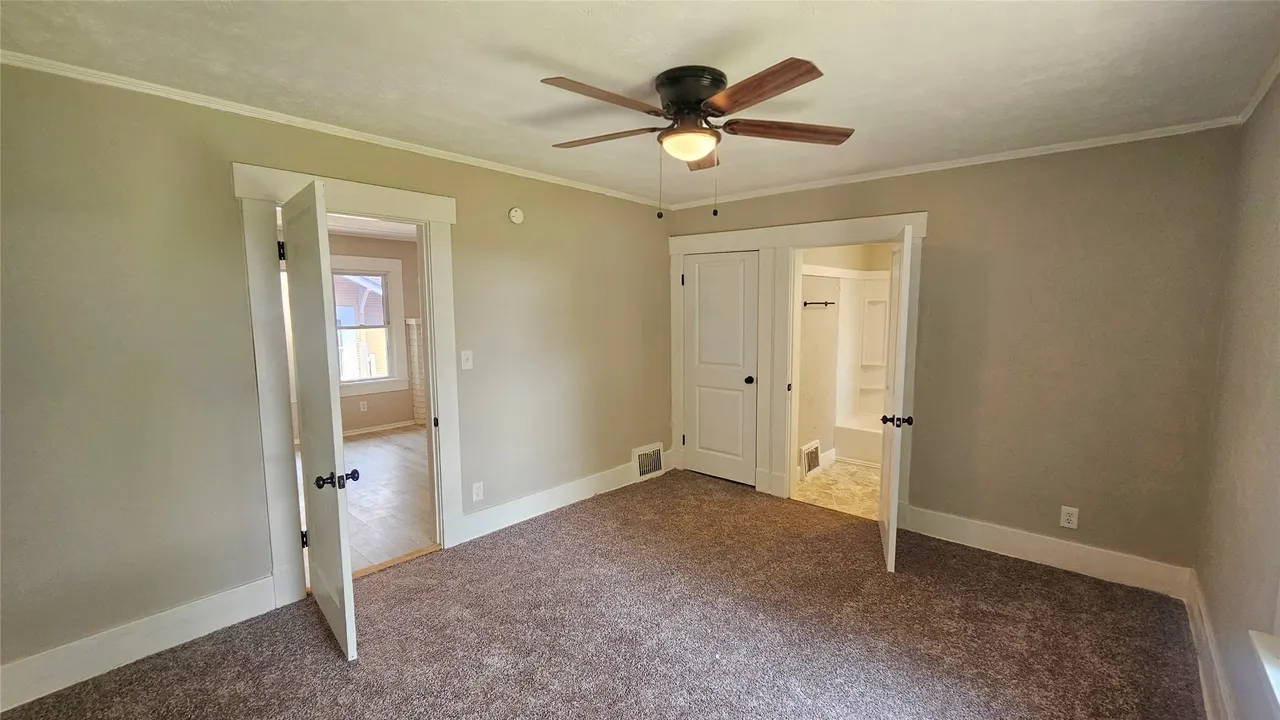 Photo 18 — 214 F Street NW, Miami, OK 74354