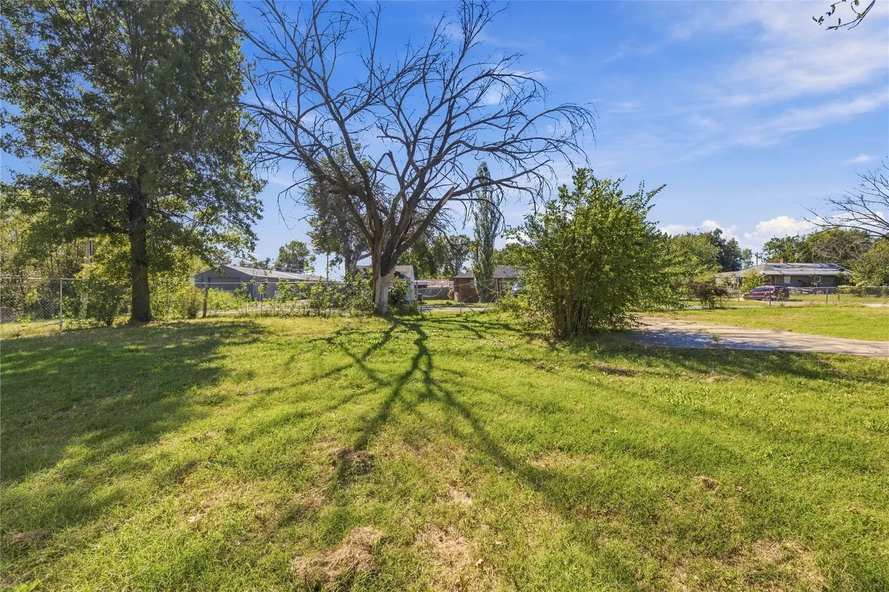 Photo 23 — 1136 S Maple, Bartlesville, OK 74003