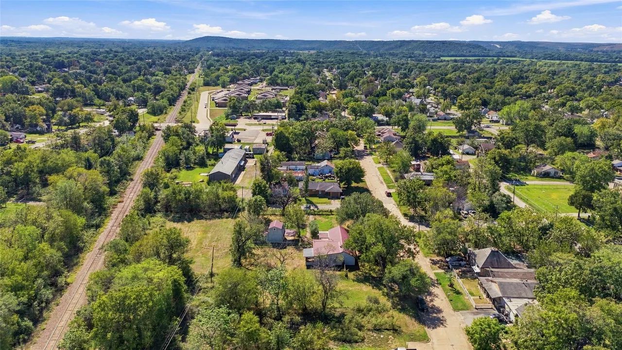 Photo 27 — 1136 S Maple, Bartlesville, OK 74003