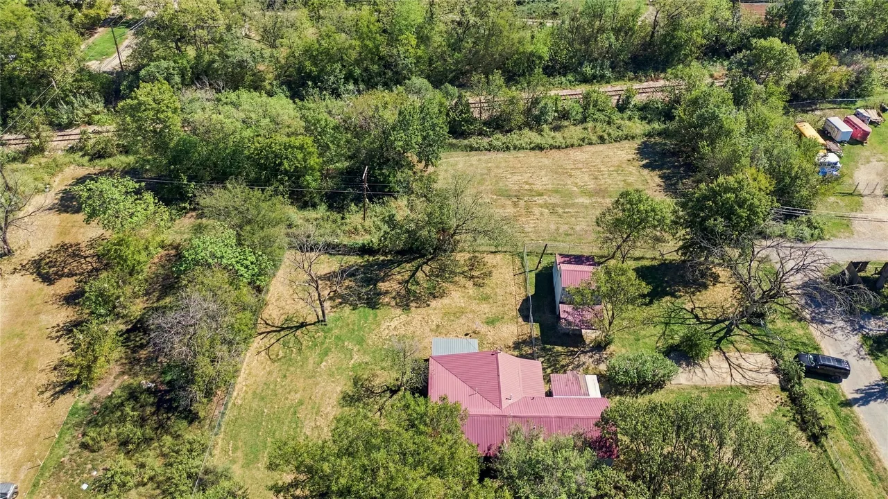 Photo 29 — 1136 S Maple, Bartlesville, OK 74003