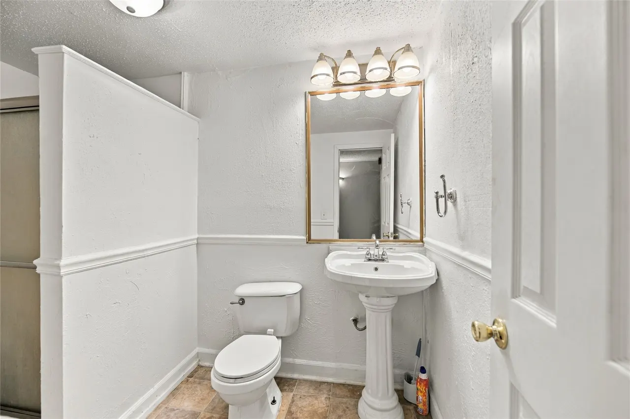 Photo 10 — 1136 S Maple, Bartlesville, OK 74003