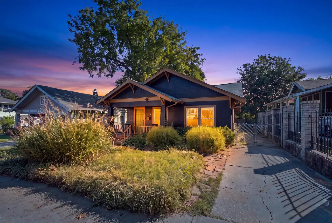 Front exterior — 327 N Santa Fe Avenue, Tulsa, OK 74127
