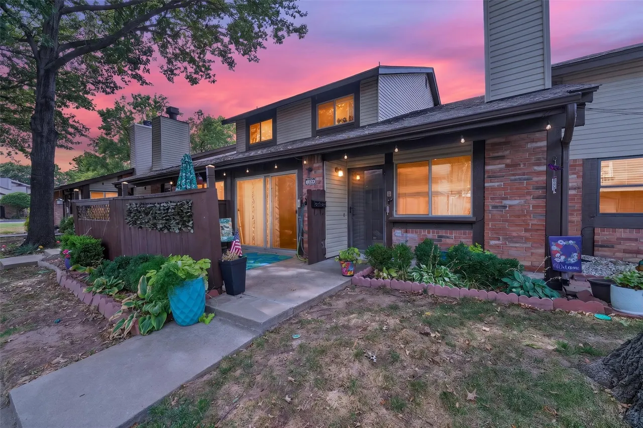 Front exterior — 11021 E 11th Place S 4-3C, Tulsa, OK 74128