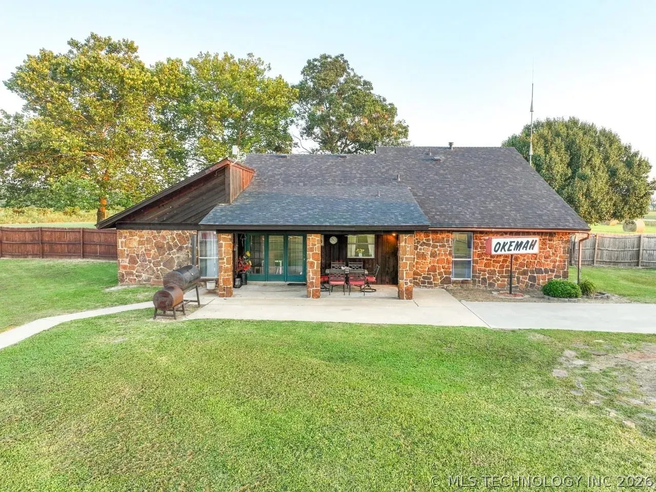 Photo 4 — 108106 N 3750, Okemah, OK 74859