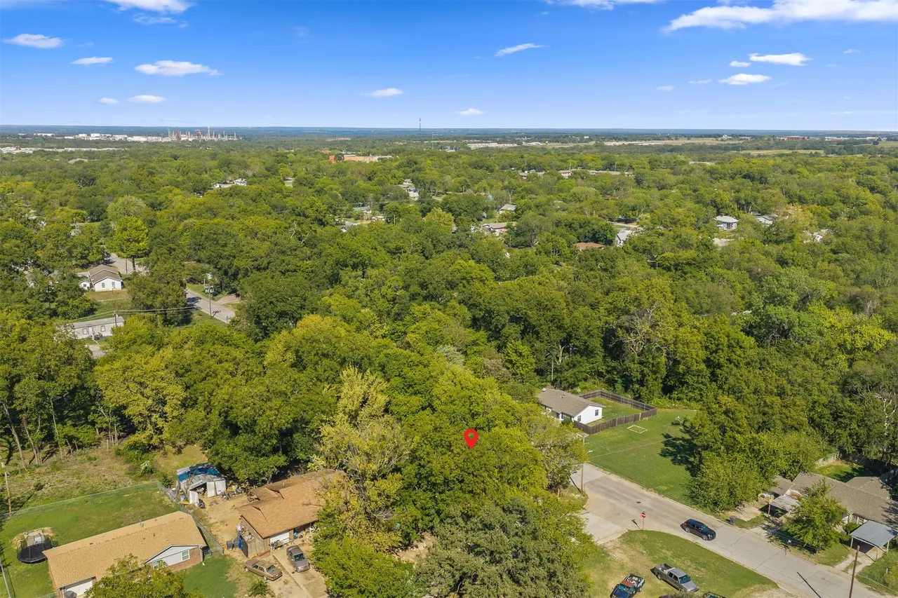 Photo 33 — 829 2nd Avenue NE, Ardmore, OK 73401
