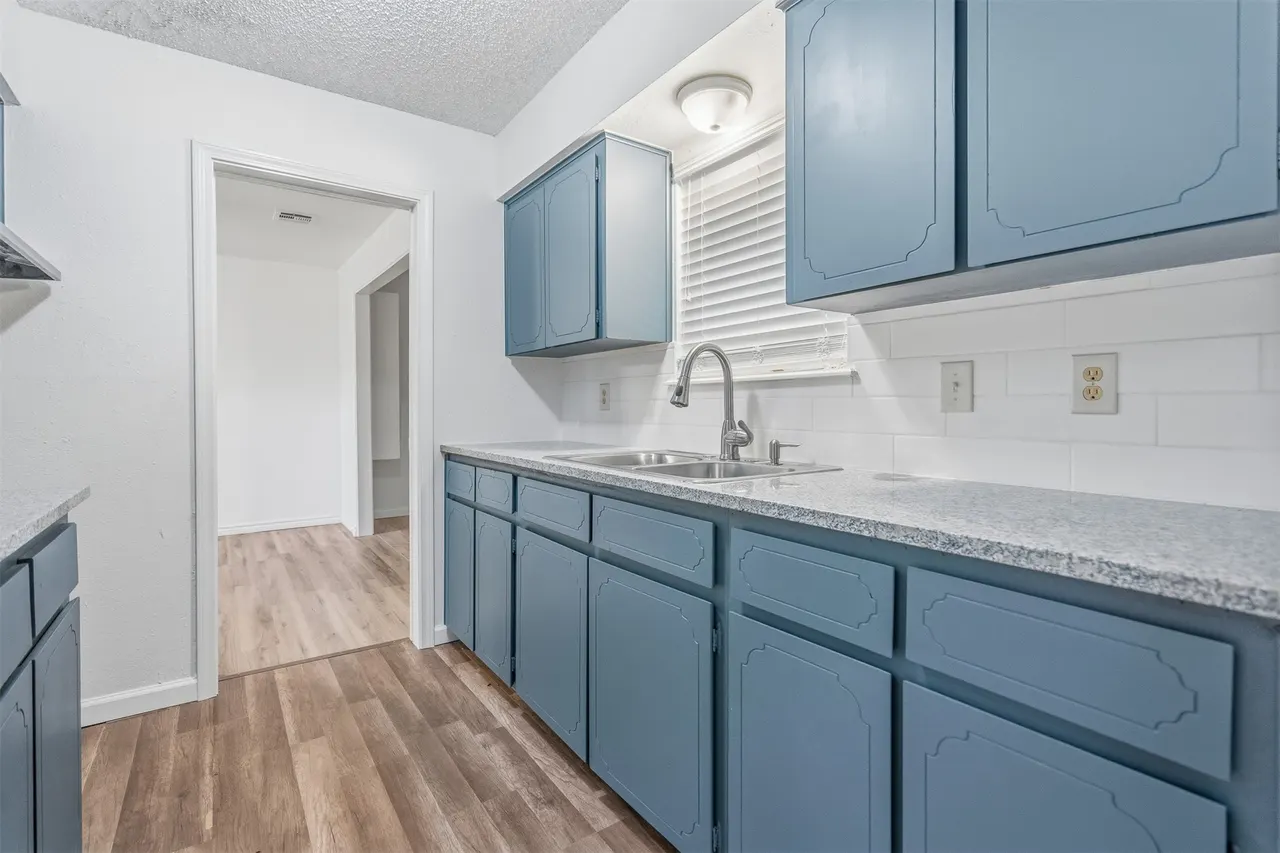 Photo 10 — 829 2nd Avenue NE, Ardmore, OK 73401