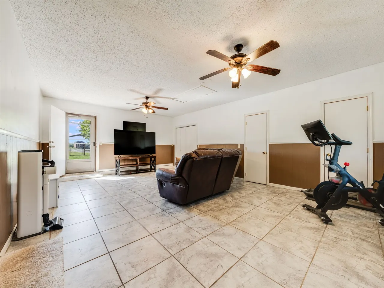 Photo 19 — 855 E Lowry Road, Claremore, OK 74017
