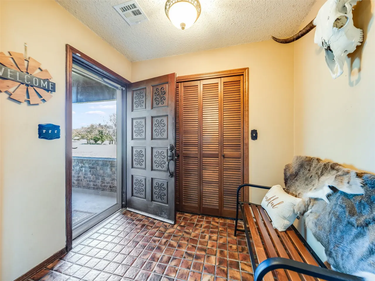 Photo 5 — 855 E Lowry Road, Claremore, OK 74017