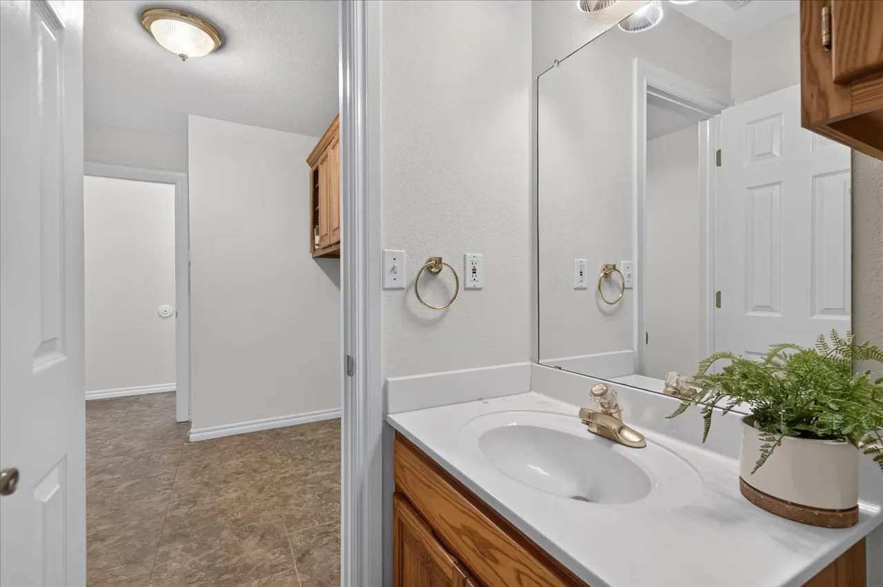 Photo 33 — 2608 Roanoke Ridge Road, Bartlesville, OK 74006