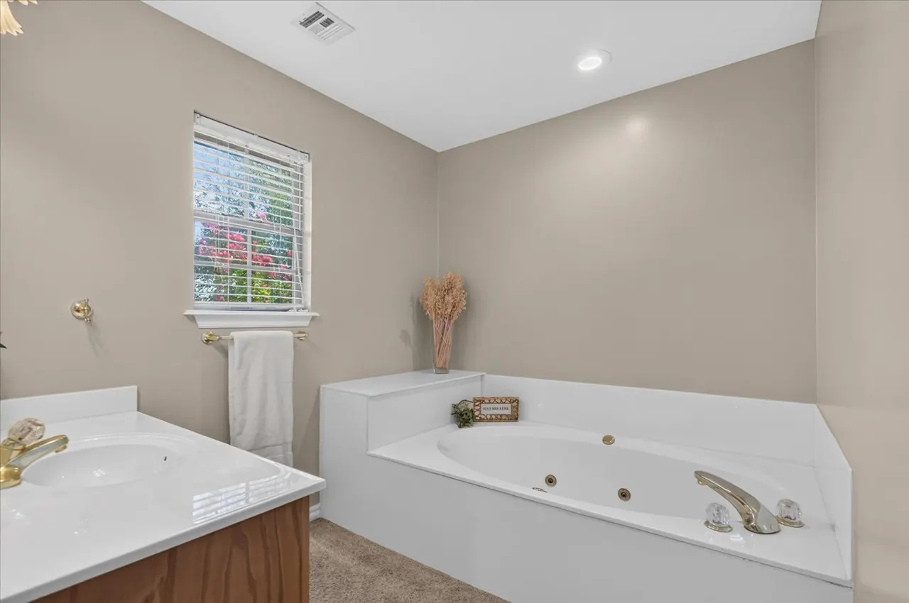 Photo 21 — 2608 Roanoke Ridge Road, Bartlesville, OK 74006
