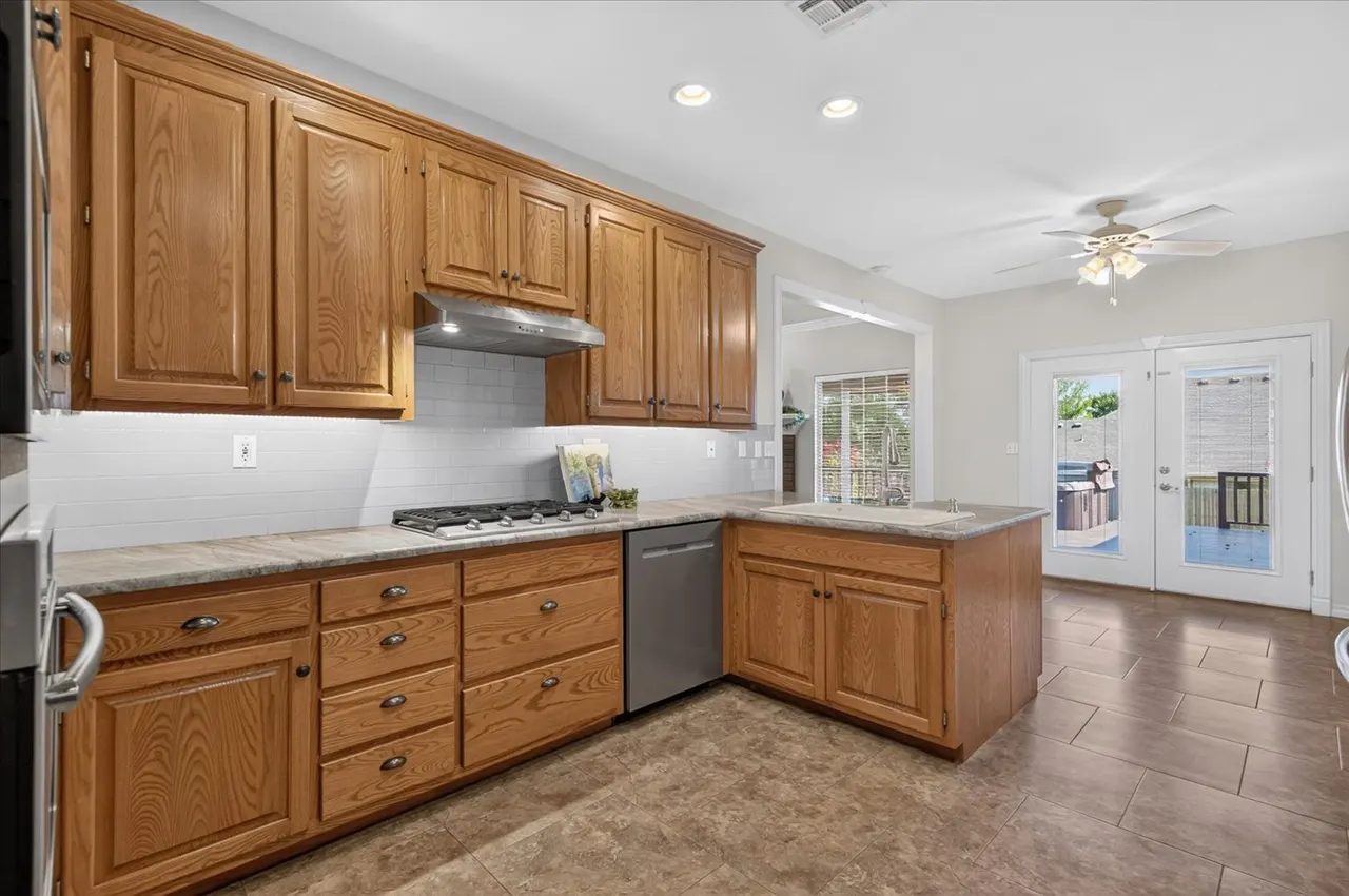 Photo 7 — 2608 Roanoke Ridge Road, Bartlesville, OK 74006