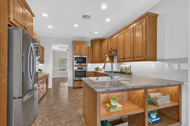 Photo 6 — 2608 Roanoke Ridge Road, Bartlesville, OK 74006