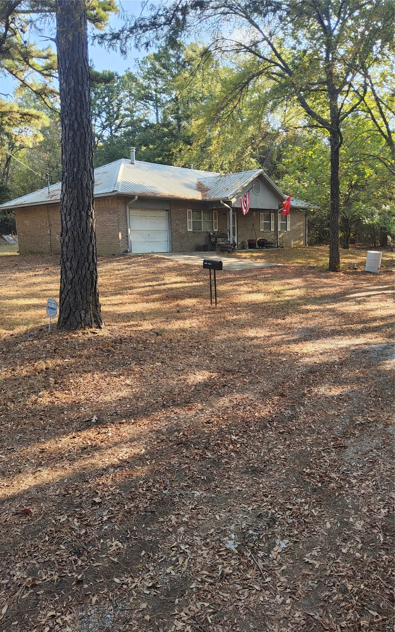 Front exterior — 183866 4159, Moyers, OK 74557