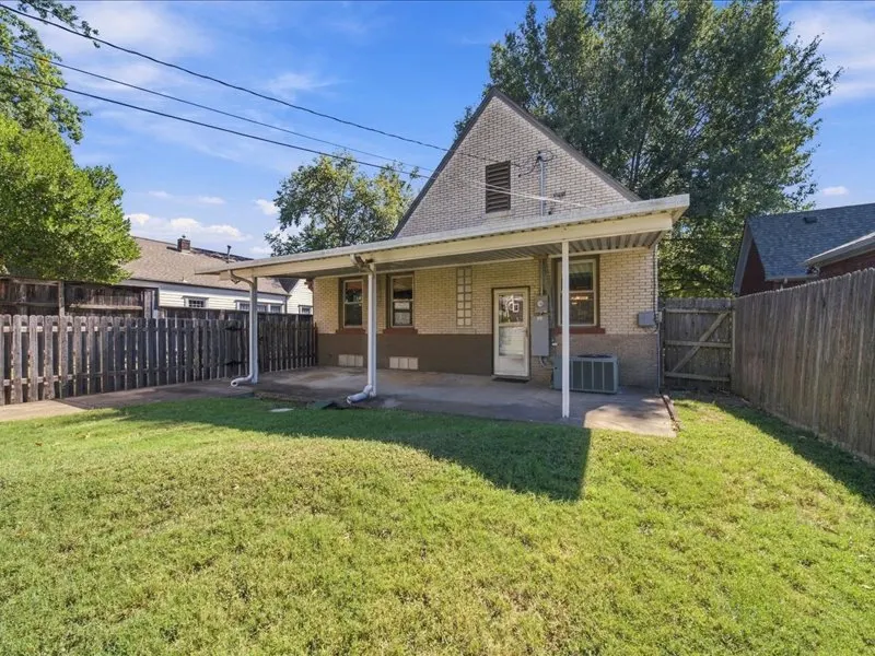 Photo 31 — 2131 E 20th Street, Tulsa, OK 74104