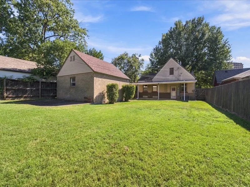 Photo 32 — 2131 E 20th Street, Tulsa, OK 74104
