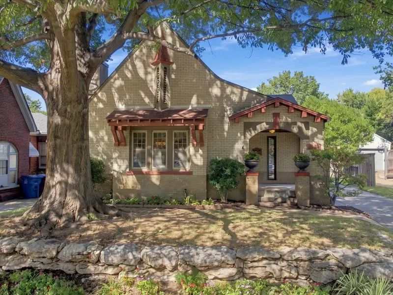 Front exterior — 2131 E 20th Street, Tulsa, OK 74104