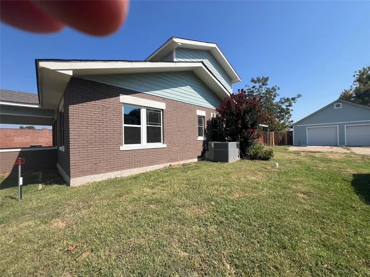 Photo 3 — 112 S Lee Street W, Fort Gibson, OK 74434