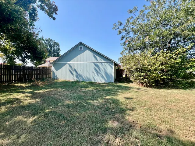 Photo 6 — 112 S Lee Street W, Fort Gibson, OK 74434