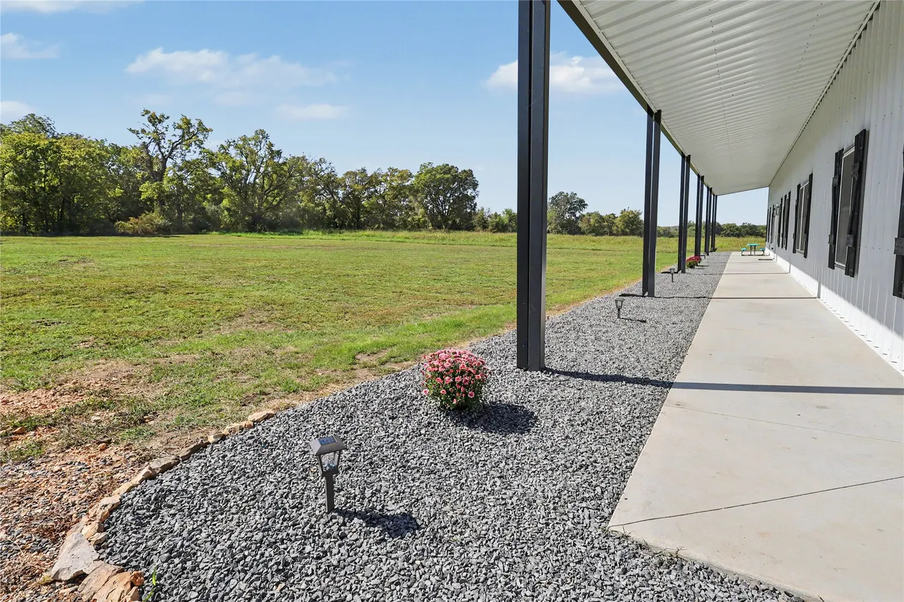 Photo 4 — 5400 W Groat Road, Hulbert, OK 74441