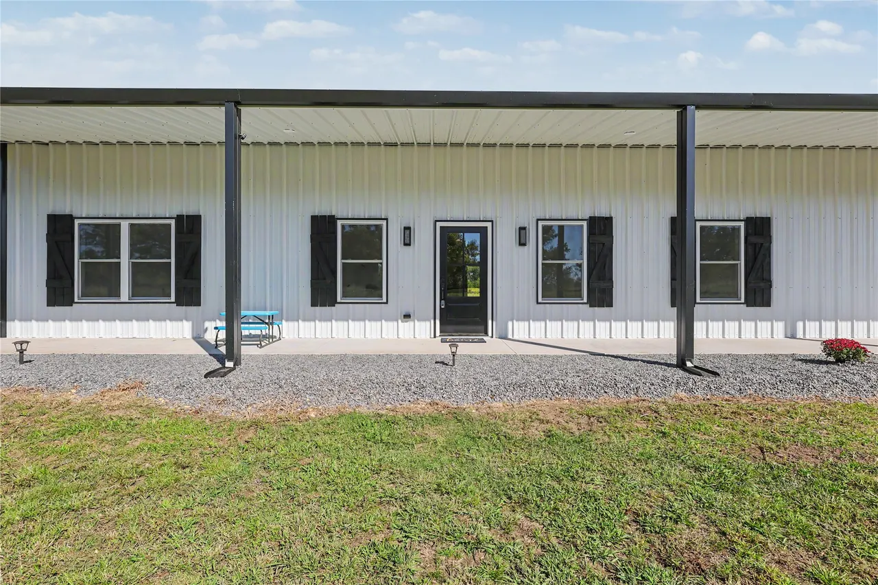 Photo 5 — 5400 W Groat Road, Hulbert, OK 74441